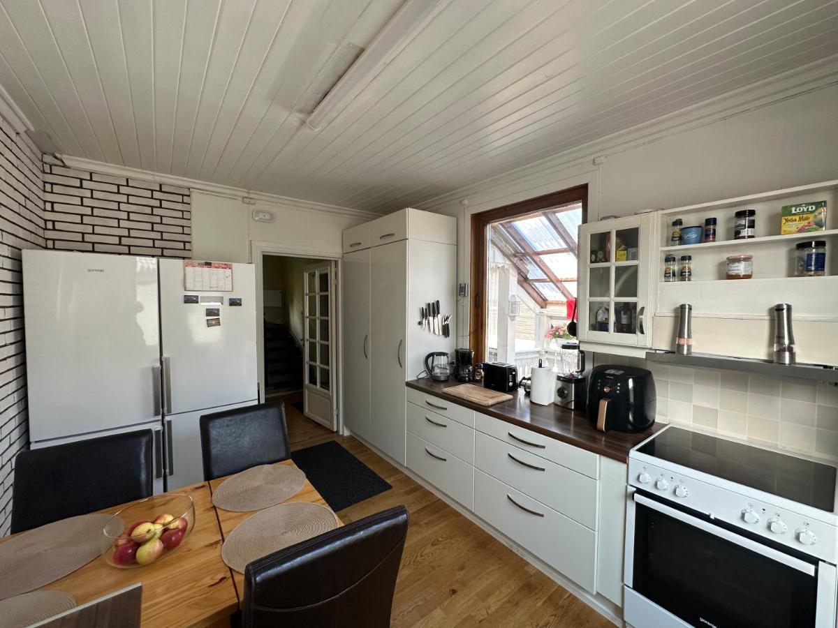 Oslo House, Nedre Kjellerstuvei, First Floor, Twin Room Lillestrøm Екстериор снимка